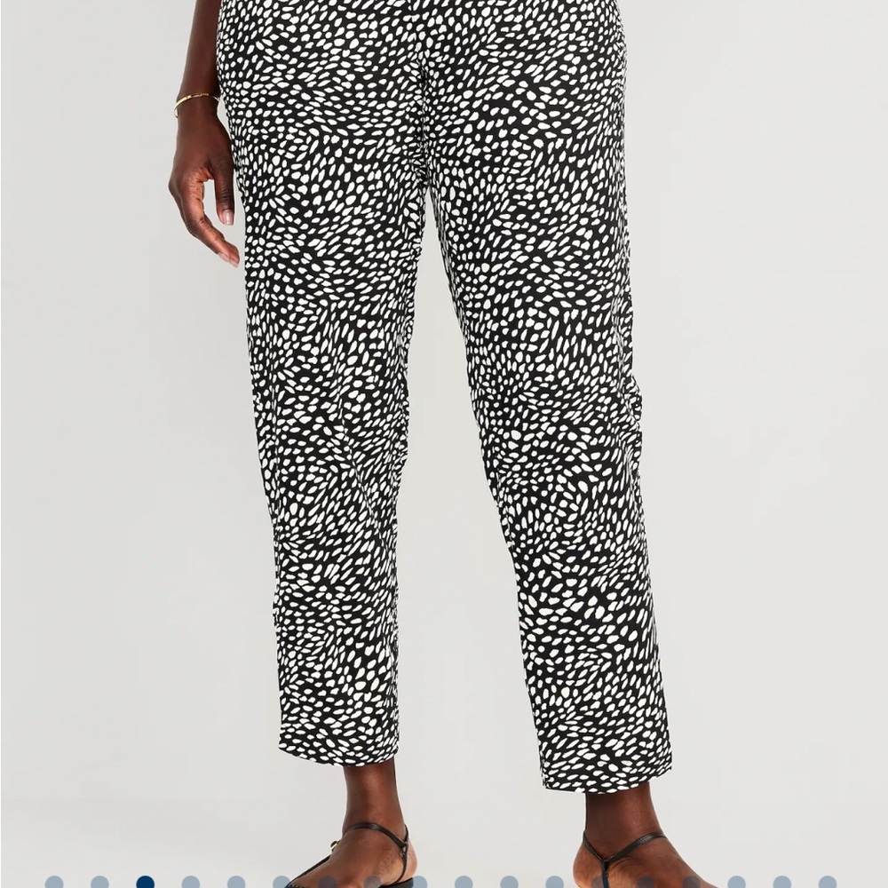 High-Waisted Soft Taper Pants